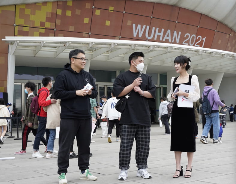 联想拯救者疯狂电竞周末，刃系列三大电竞机型强势发布