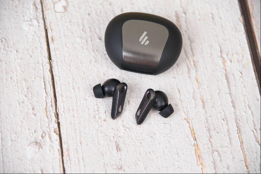NeoBuds Pro