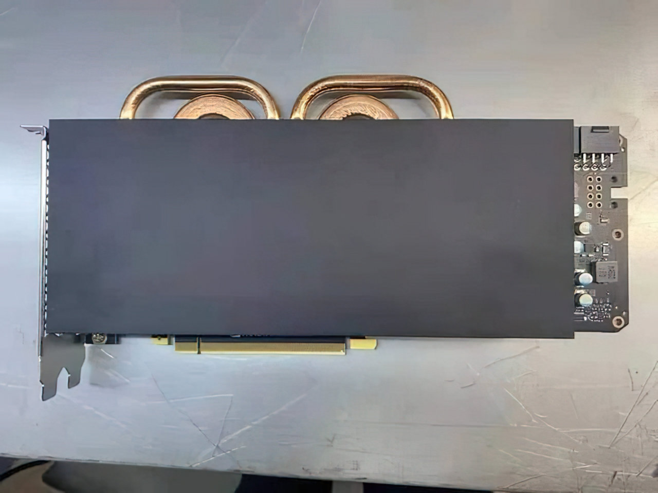GV100 Volta GPU以CMP 100HX的形式用于加密挖掘领域
