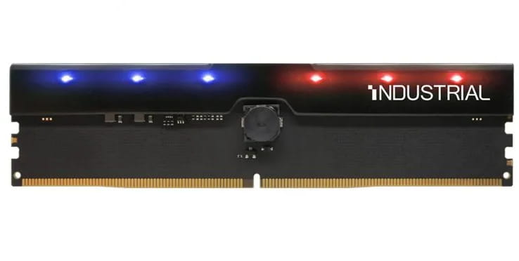十铨科技发布工业级DDR5-5600内存 引入报警功能RGB灯