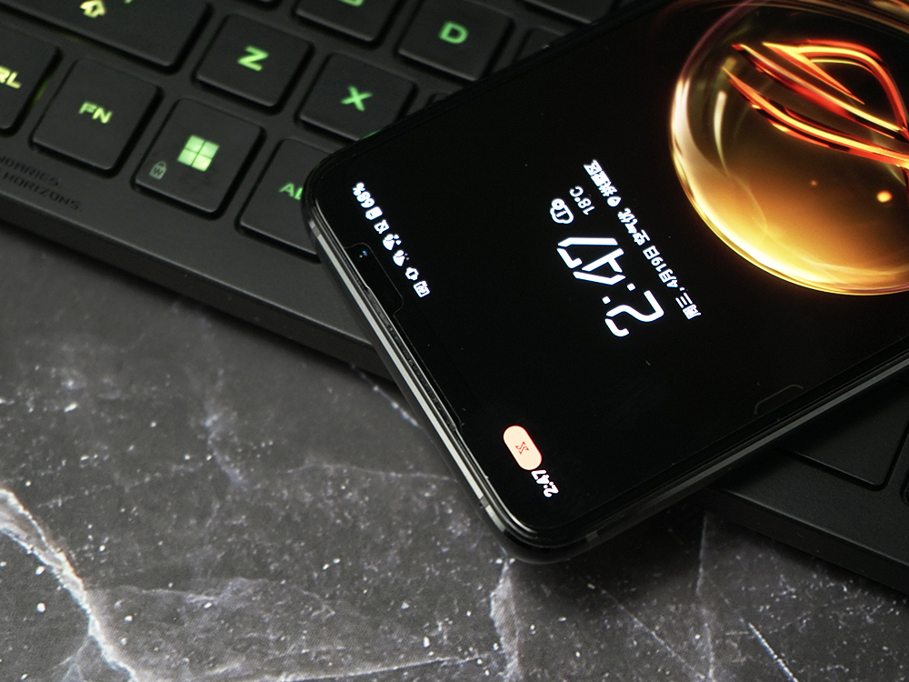 腾讯ROG游戏手机7 Pro