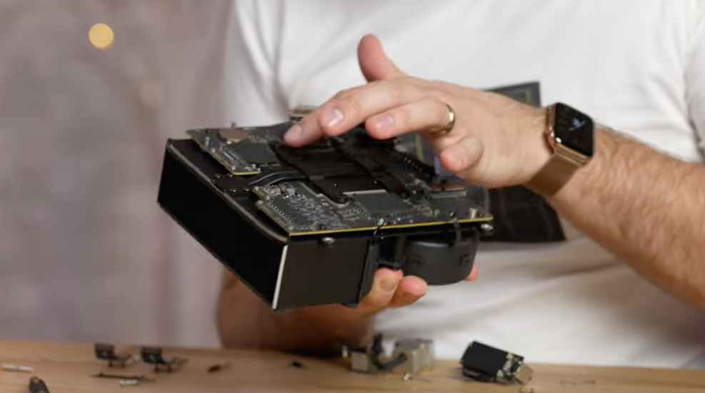 苹果Mac Studio拆解 M1 Ultra远超想象 仅可自行升级SSD