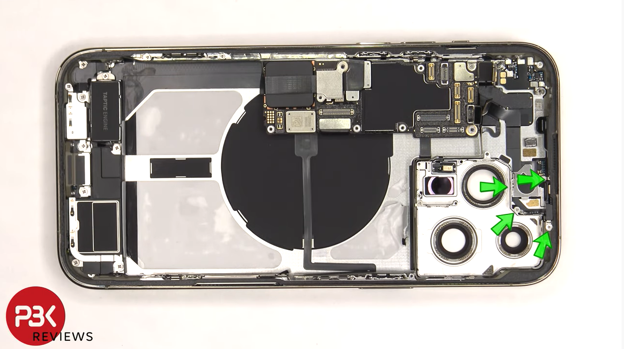 iPhone 14 Pro Max首拆：电池容量缩水 散热升级