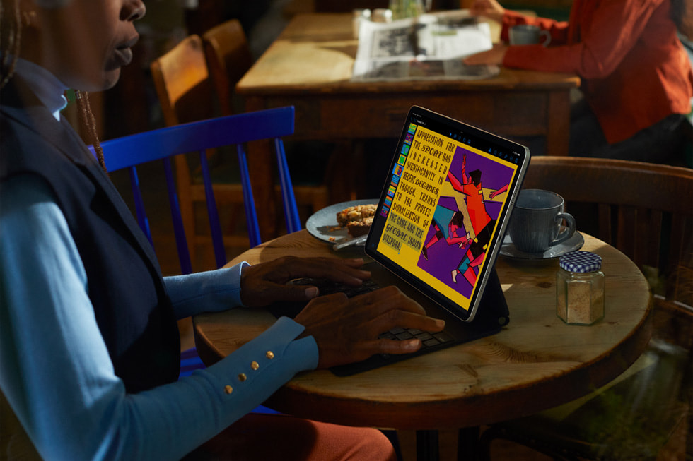 苹果发布新款iPad Pro 升级M2芯片 11英寸无缘mini-LED