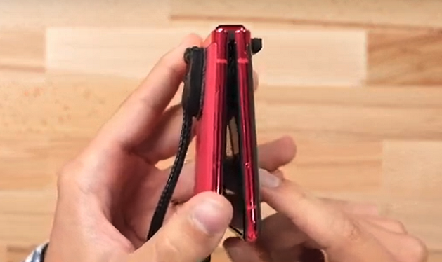 4W次折叠后！moto razr 40 Ultra铰链故障