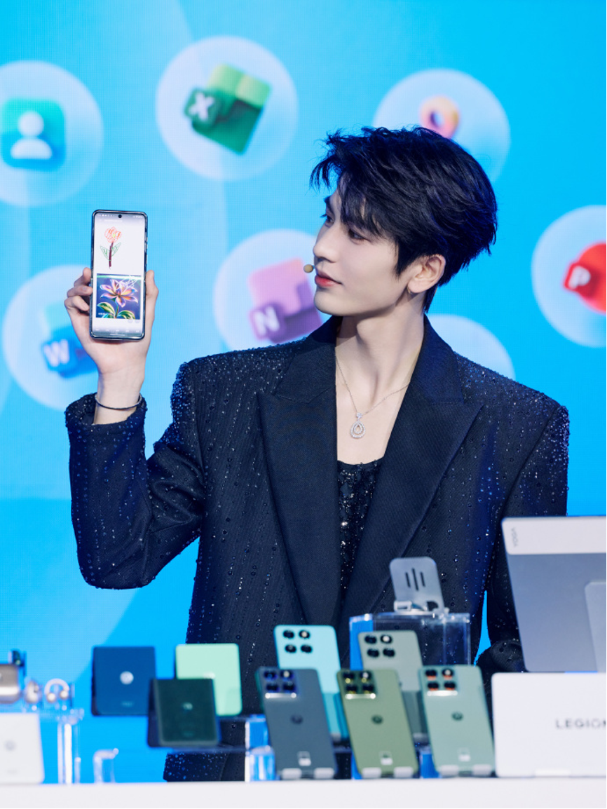 手慢无!联想双十一六重福利到位,张凌赫同款五折起,多款重磅天禧AI新品发布