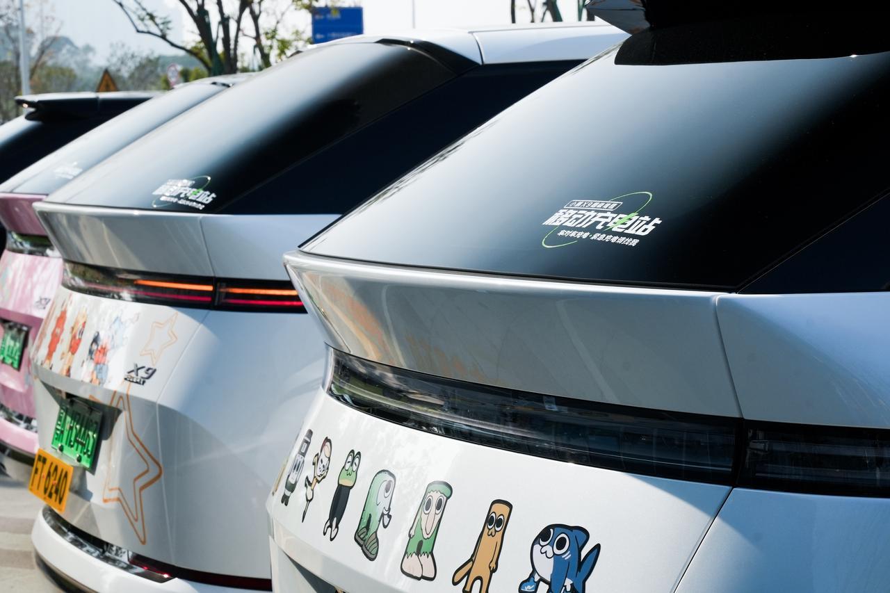 小鹏X9 1000座移动充电站正式上线 春运路上搭建V2V应急补能网络