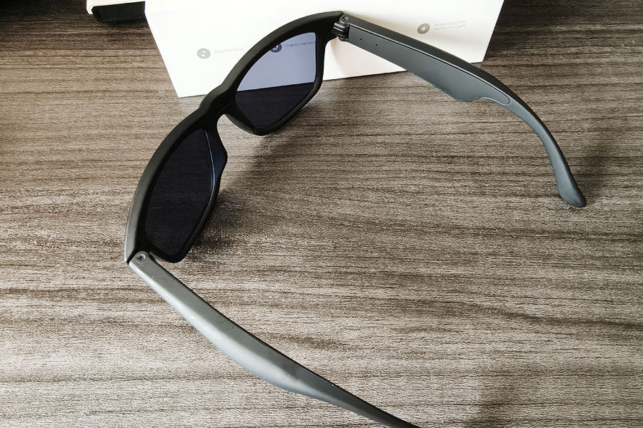 飞雅F1 AI运动智能眼镜体验：平价也能解锁AI+运动双重体验