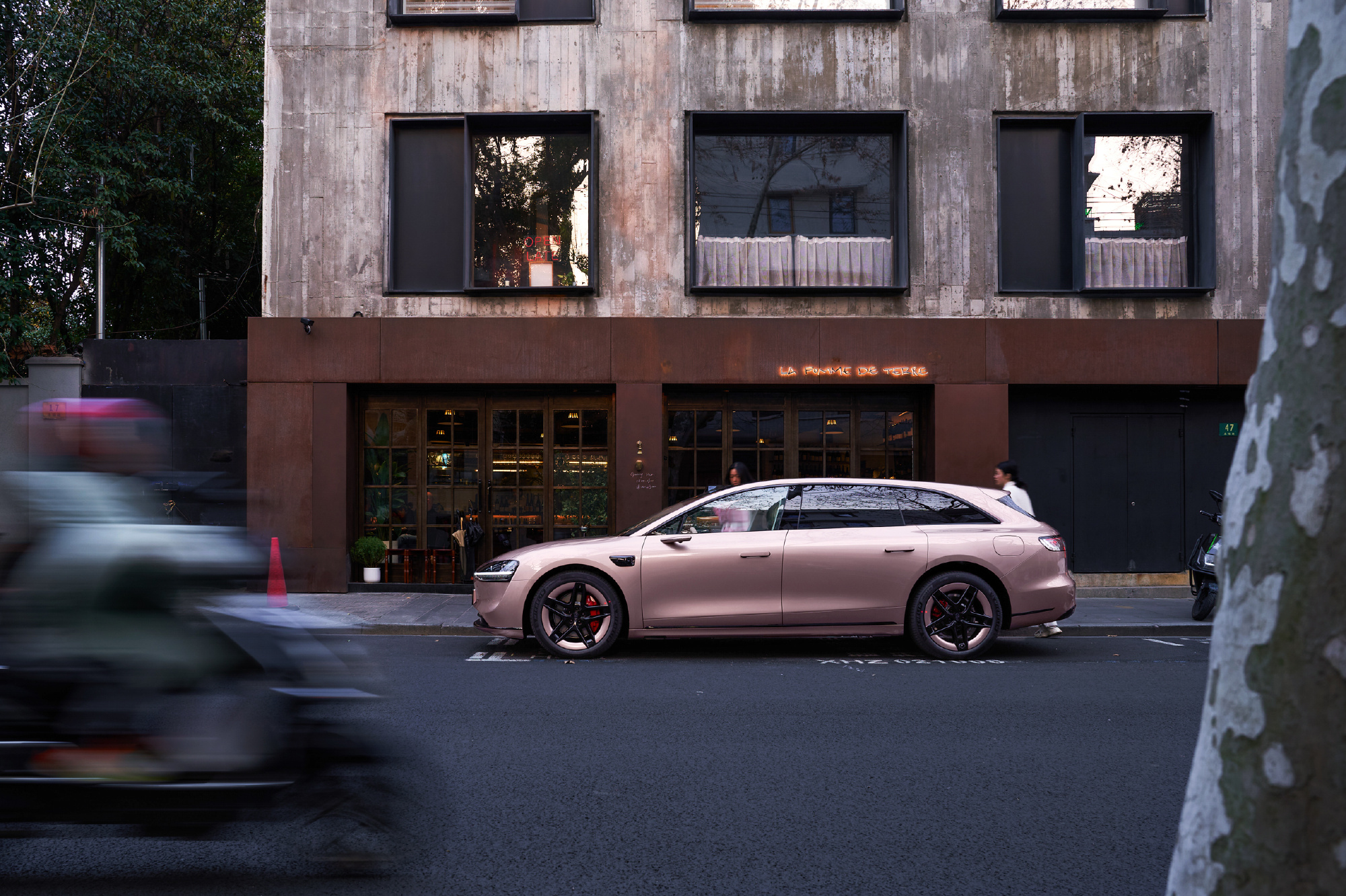 享界超级工厂技术升级进入尾声 19.91亿元技改助力交付提速与新车型落地