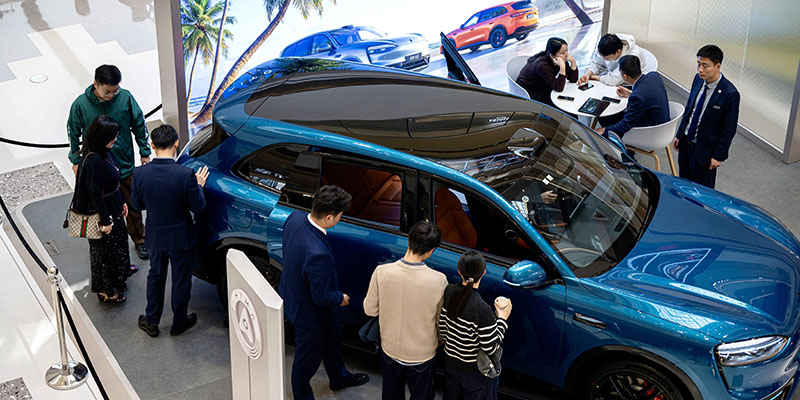 问界M6预售订单破10万 甄选现车最快一周提车 4月22日正式上市