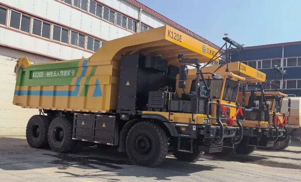 全球首台钠电纯电矿卡落地！中科海钠联合同力重工实现重型装备钠电规模化商用