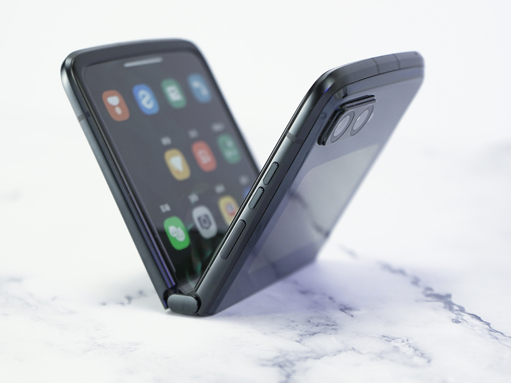 moto razr 2022