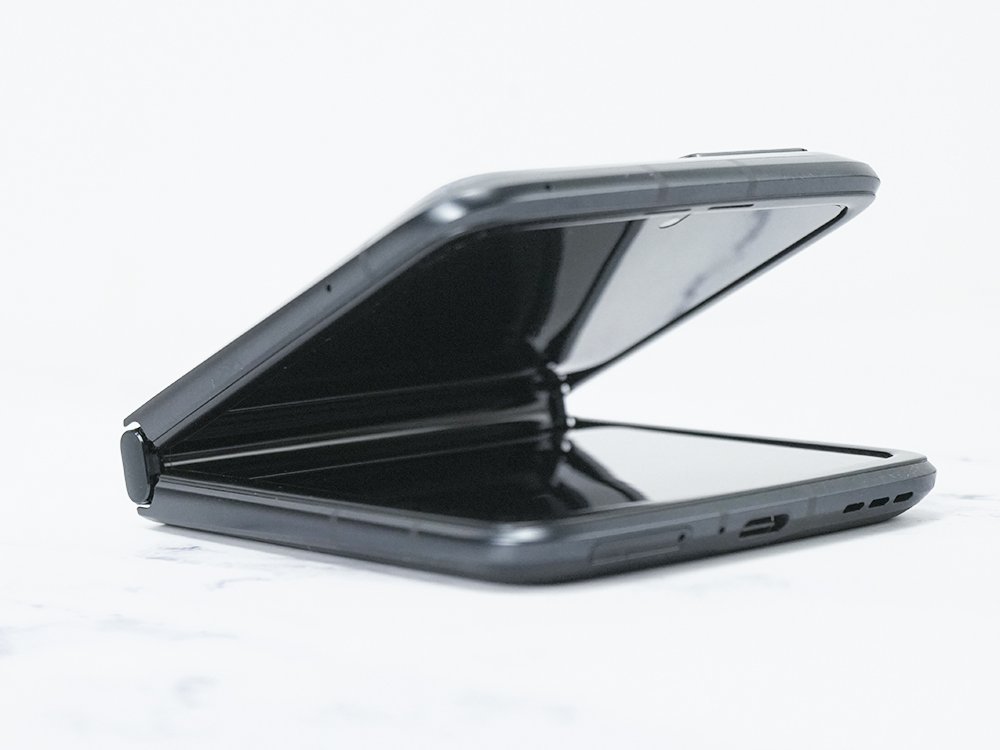 moto razr 2022