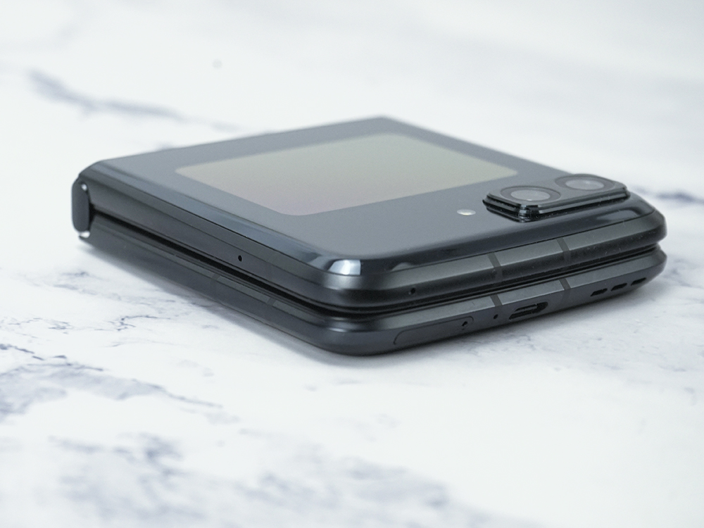 moto razr 2022