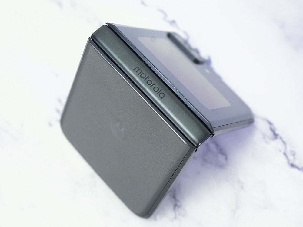 moto razr 2022